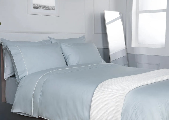 Classic Organic Percale Piped Pillowcase Set